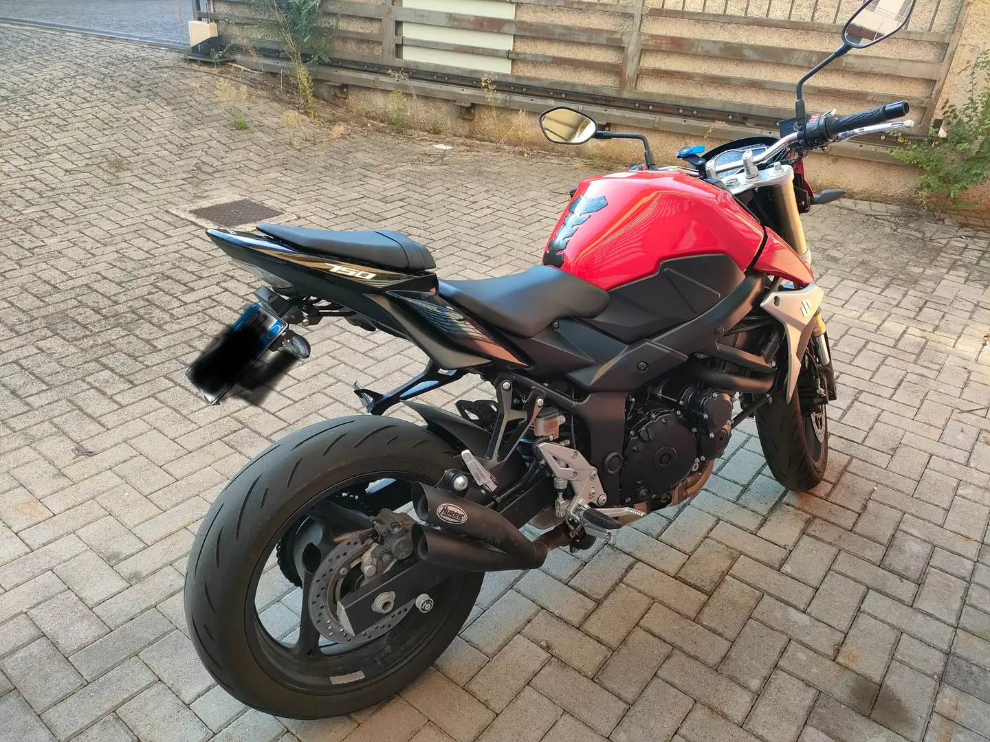 Suzuki GSR 750 Gsr 750-105 cv Piros - 2