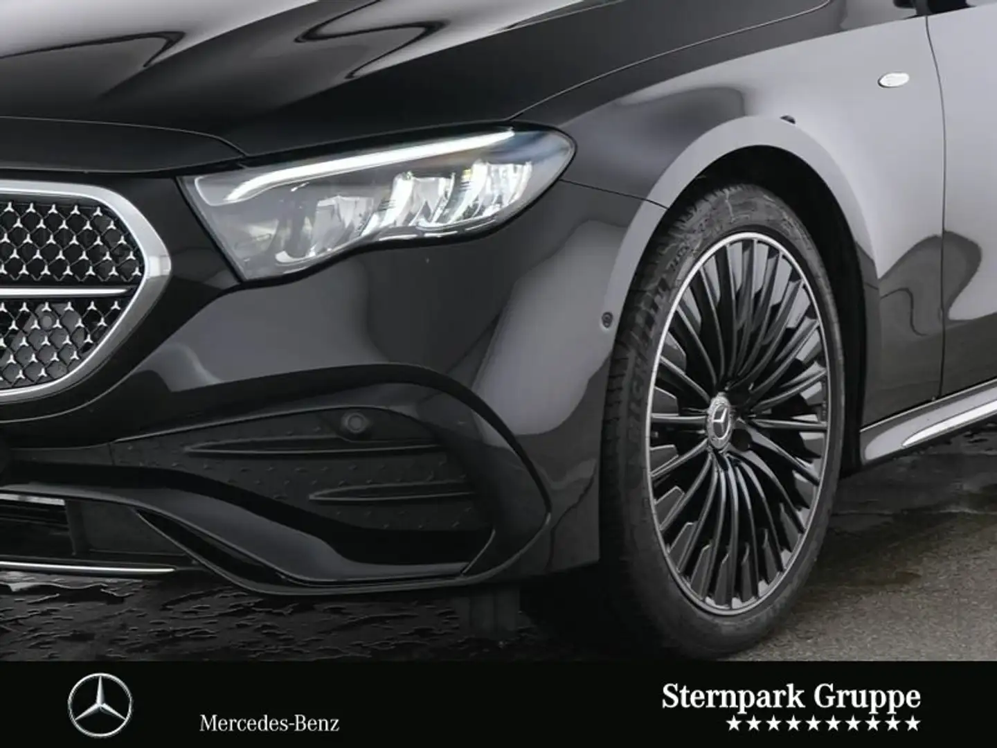 Mercedes-Benz E 300 E 300 deT 4M AMG Airmatic*Pano*AHK*Distr*Burm-4D Schwarz - 2