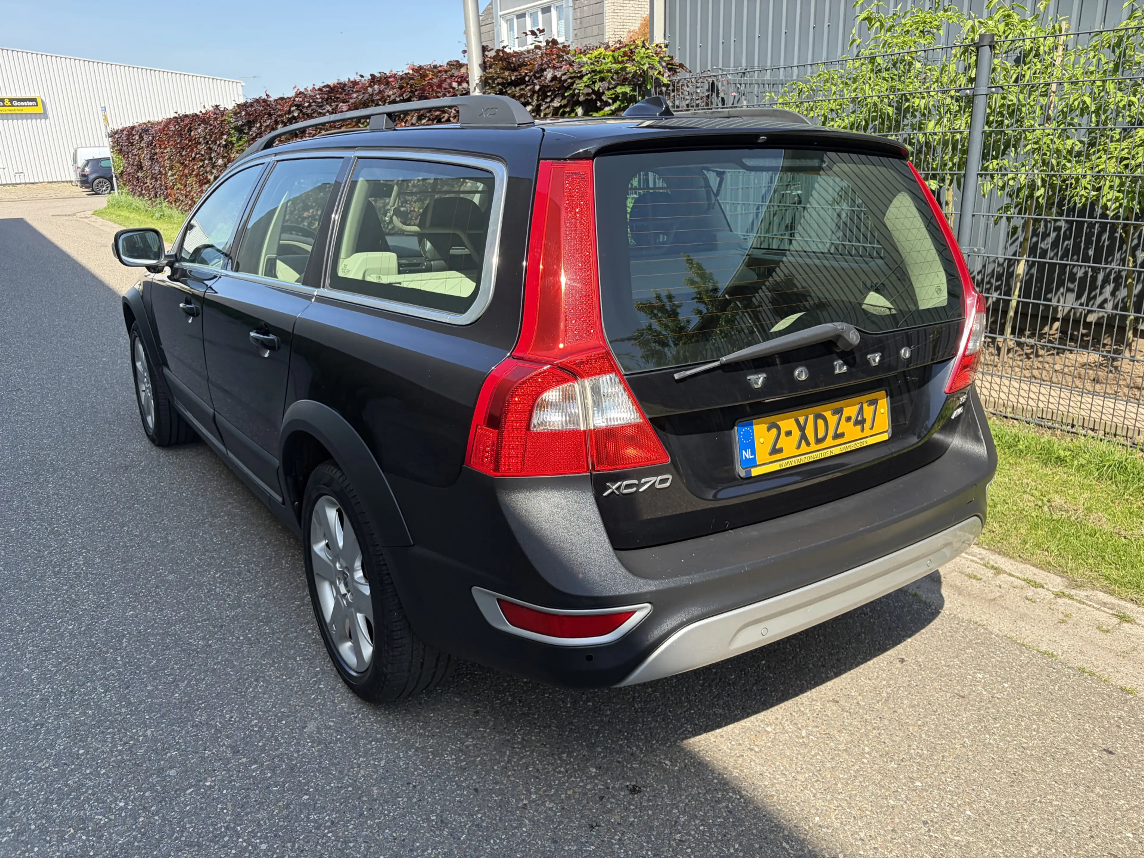 Volvo XC70 3.2 Summum / AUTOMAAT / LEER / SCHUIFDAK / KINDERZ — photo 21