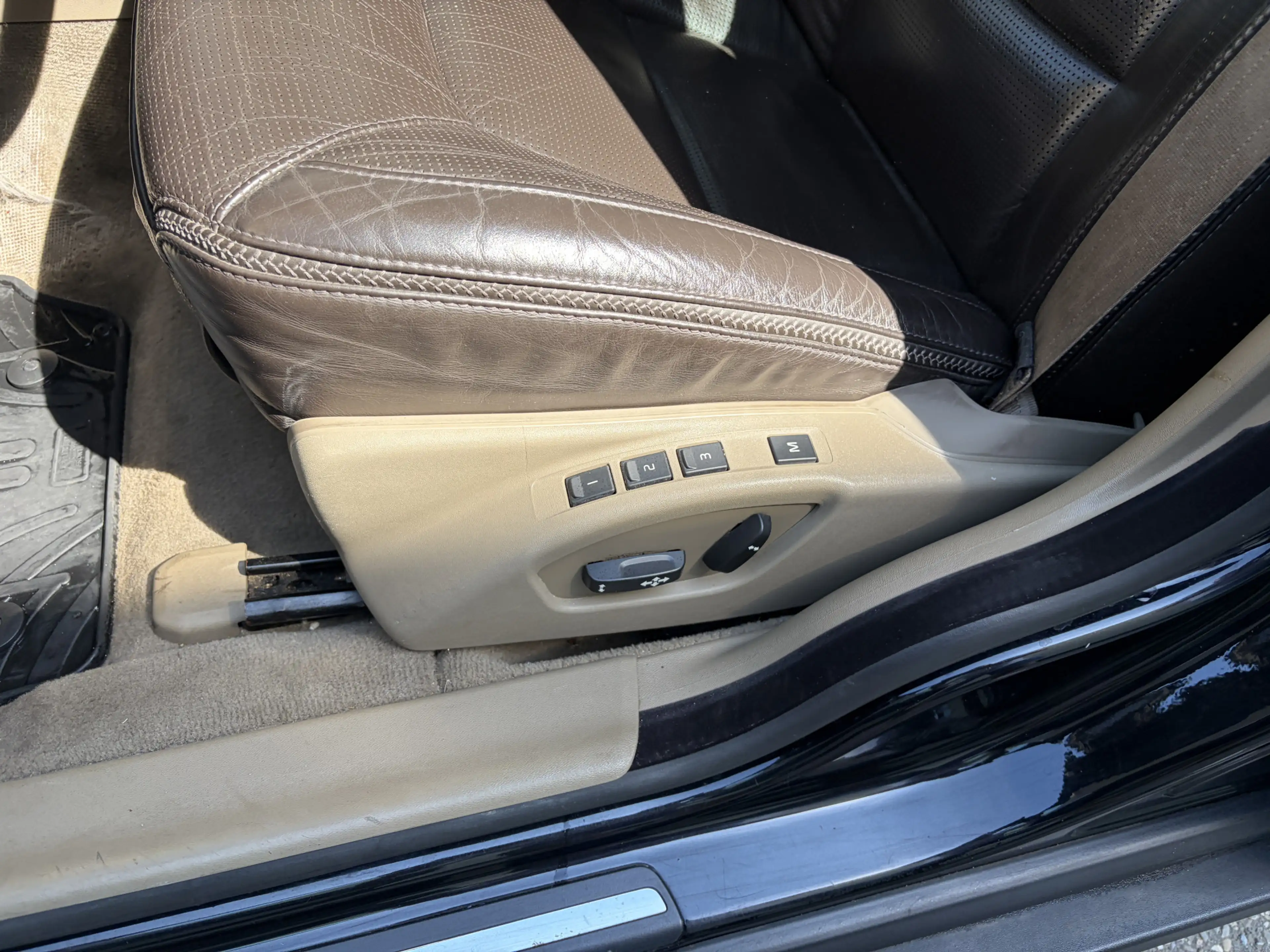 Volvo XC70 3.2 Summum / AUTOMAAT / LEER / SCHUIFDAK / KINDERZ — photo 8