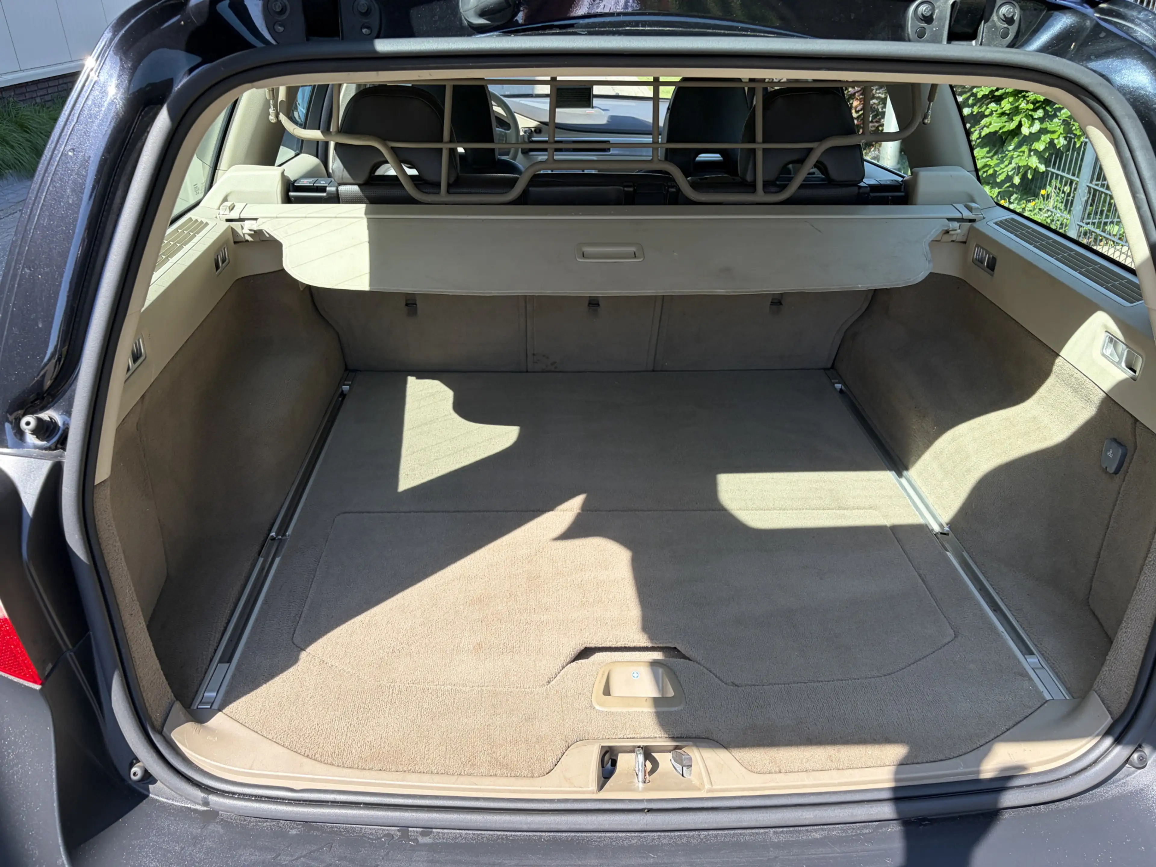 Volvo XC70 3.2 Summum / AUTOMAAT / LEER / SCHUIFDAK / KINDERZ — photo 23