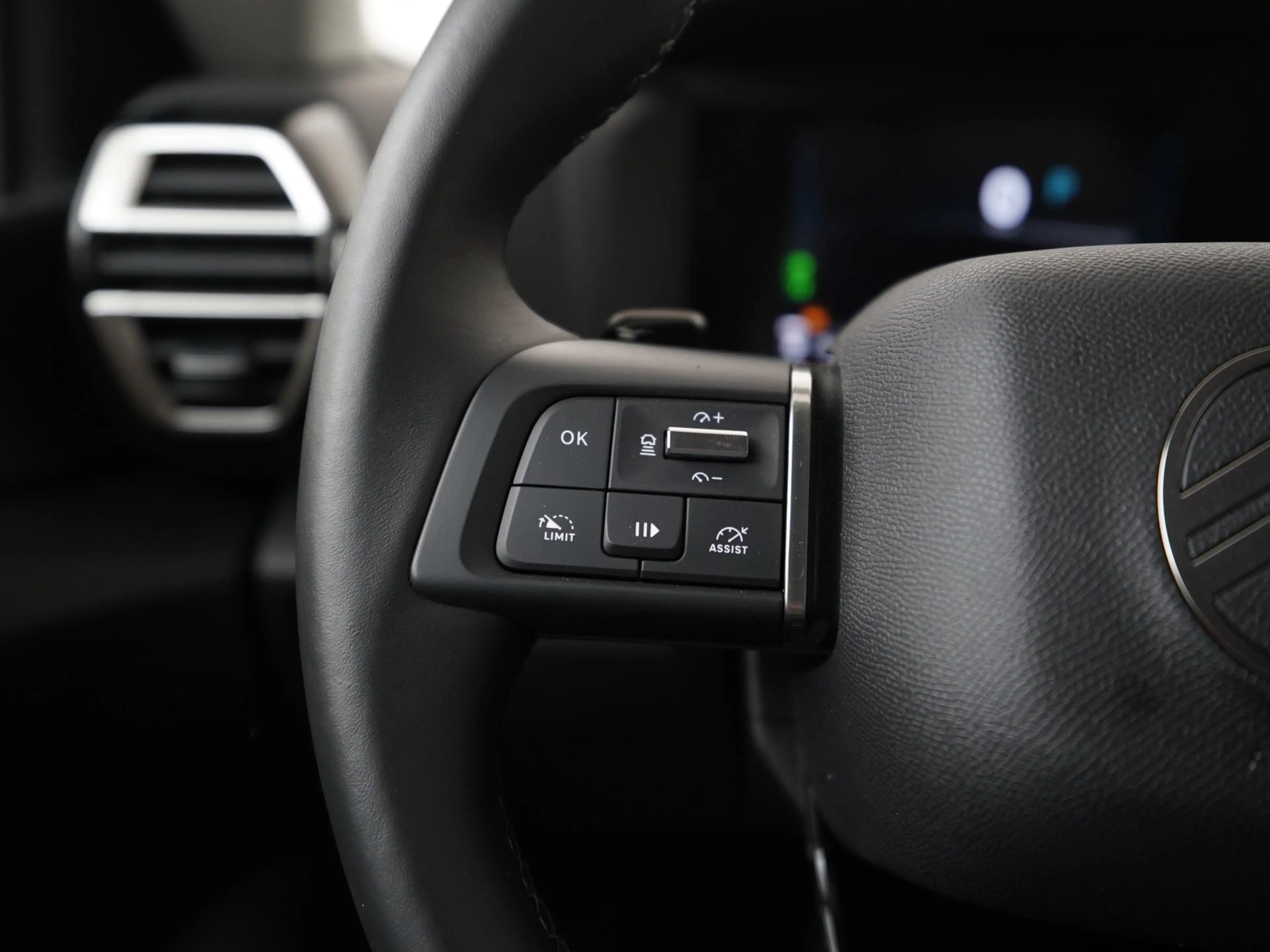 Citroen C4 X 1.2 Hybrid 145pk Max | Leder | 360 Camera | Navi | — photo 8