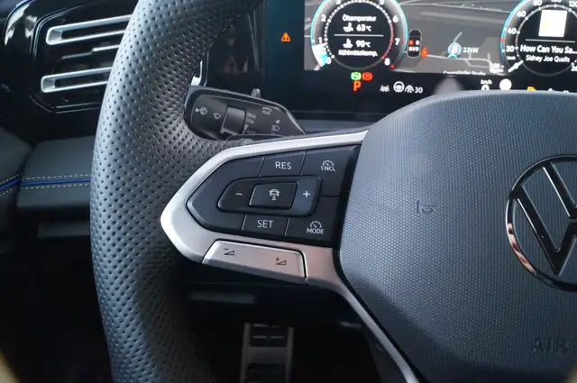 Volkswagen Tiguan Sport TSI 4MOTION DSG Ansicht 17