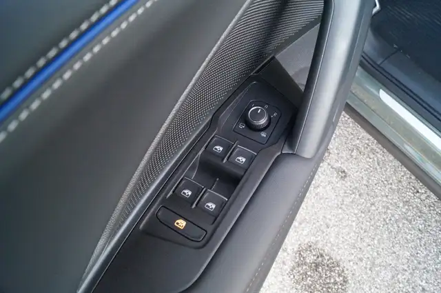 Volkswagen Tiguan Sport TSI 4MOTION DSG Ansicht 13