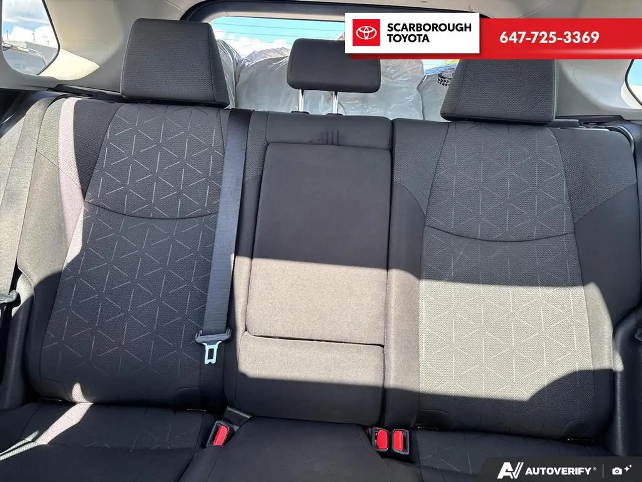 Toyota RAV 4 photo Toyota RAV 4