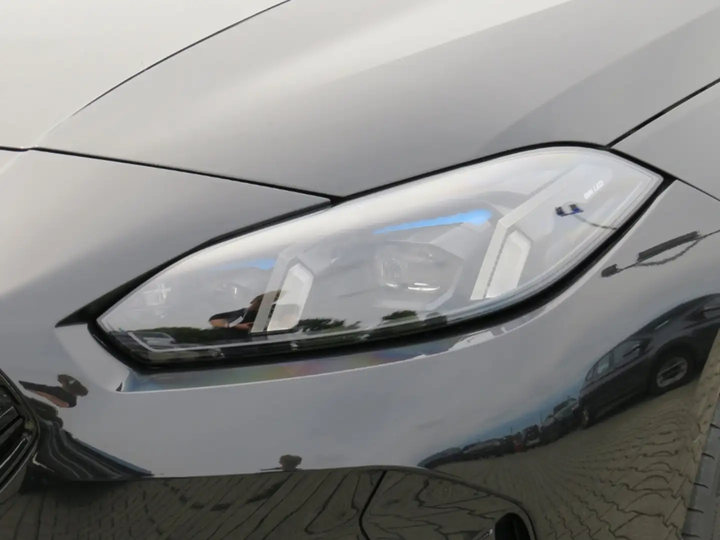 BMW 120 M-Sport Pro/ACC/17''LM Winterräder inklusive Noir - 2