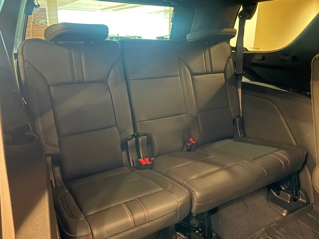 Chevrolet Tahoe photo Chevrolet Tahoe