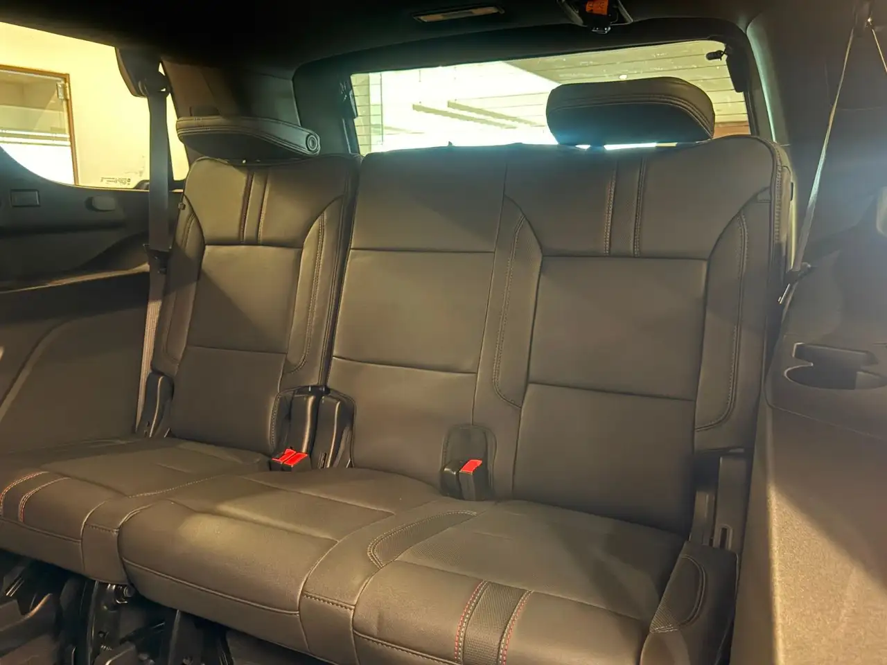 Chevrolet Tahoe photo Chevrolet Tahoe