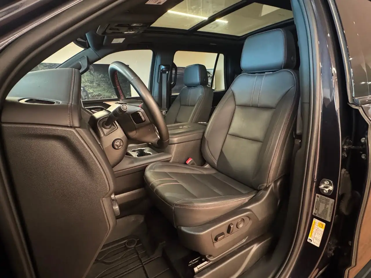 Chevrolet Tahoe photo Chevrolet Tahoe