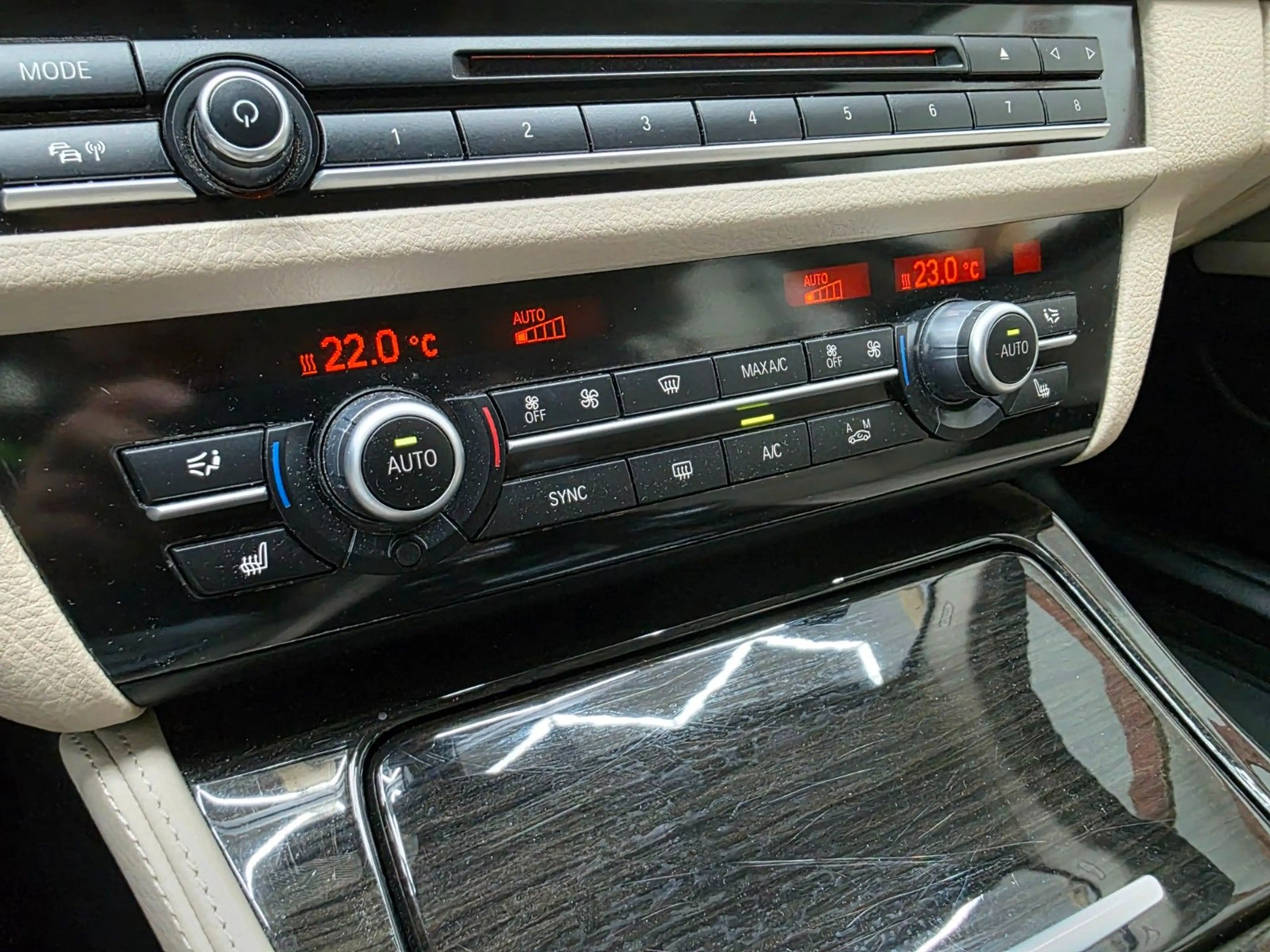 BMW 525 d Touring Luxury — photo 8
