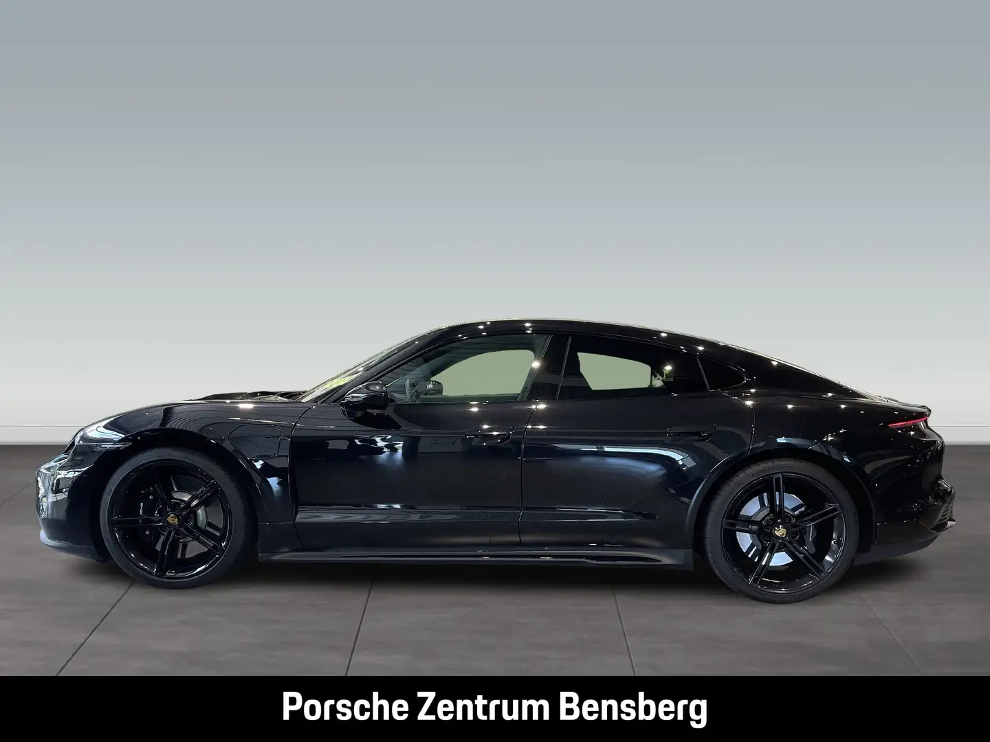 Porsche Taycan 4S Schwarz - 2
