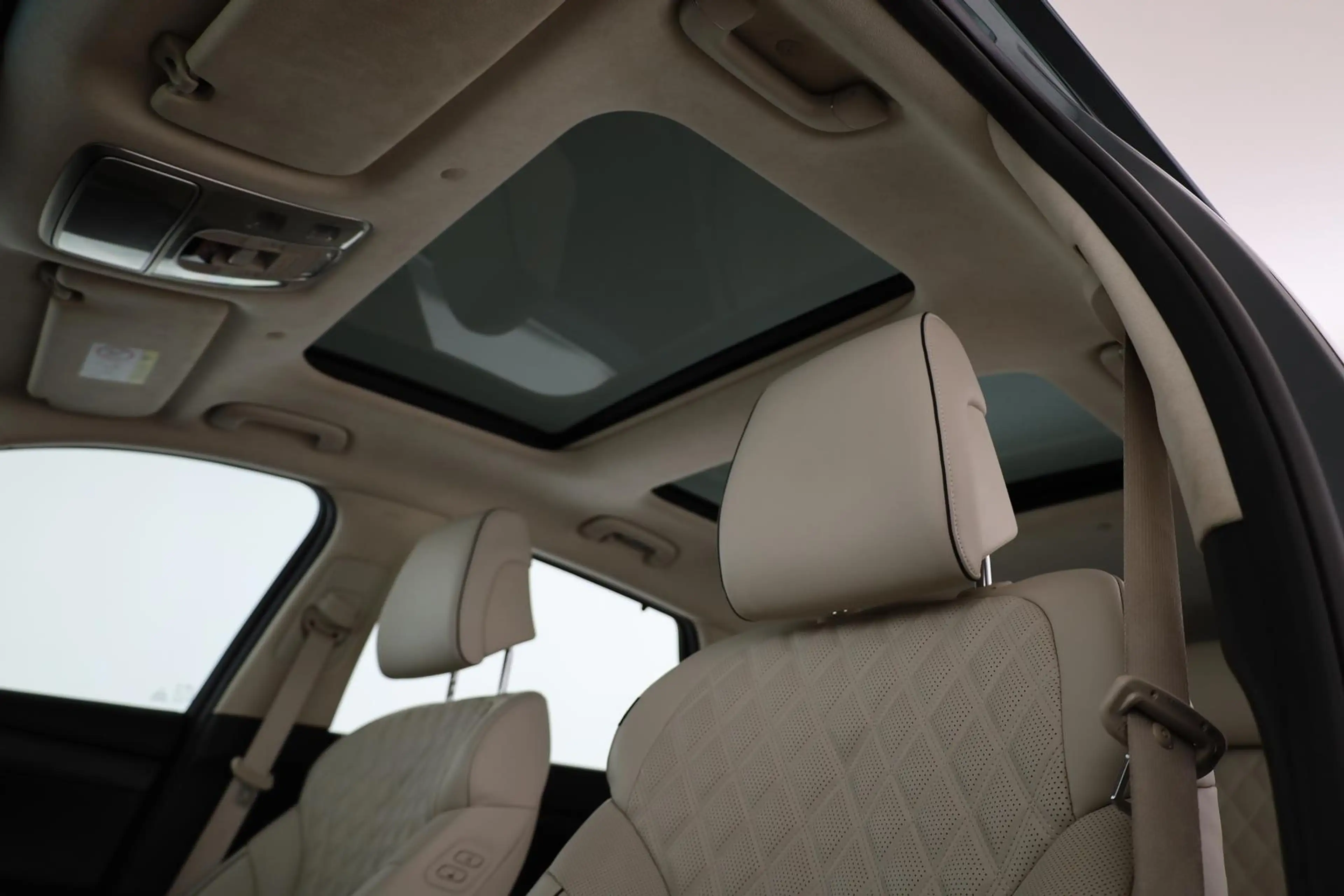 Genesis GV80 2.5 AT 4WD Luxus Plus, VOLLAUSSTATTUNG — photo 13