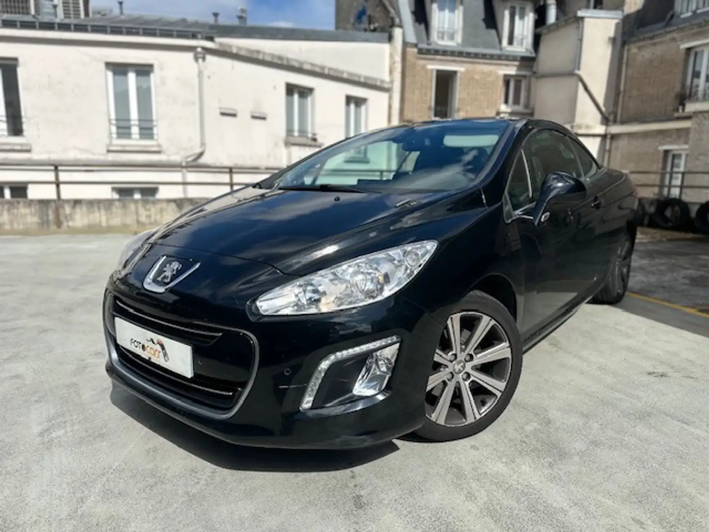 Peugeot 308 2.0 HDI160 FAP FELINE Noir - 1