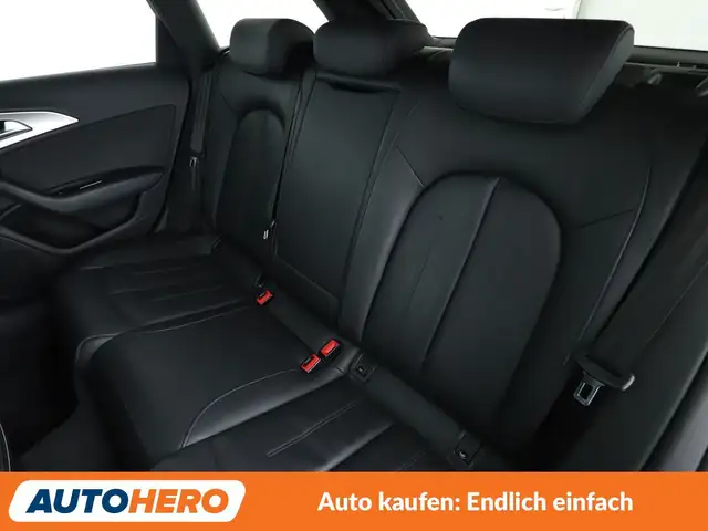 Audi A6 view 14