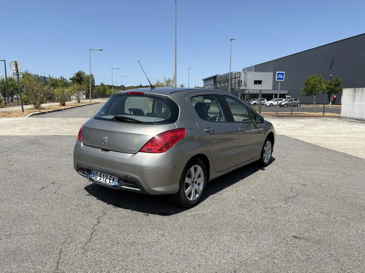 Peugeot 308 308 — photo 4