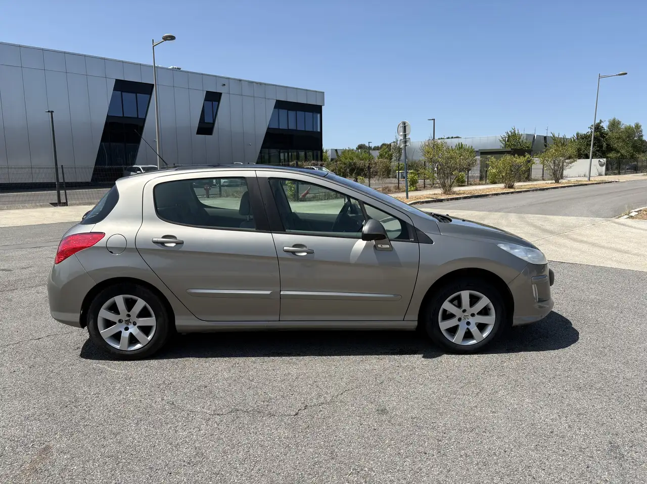 Peugeot 308 308 — photo 5