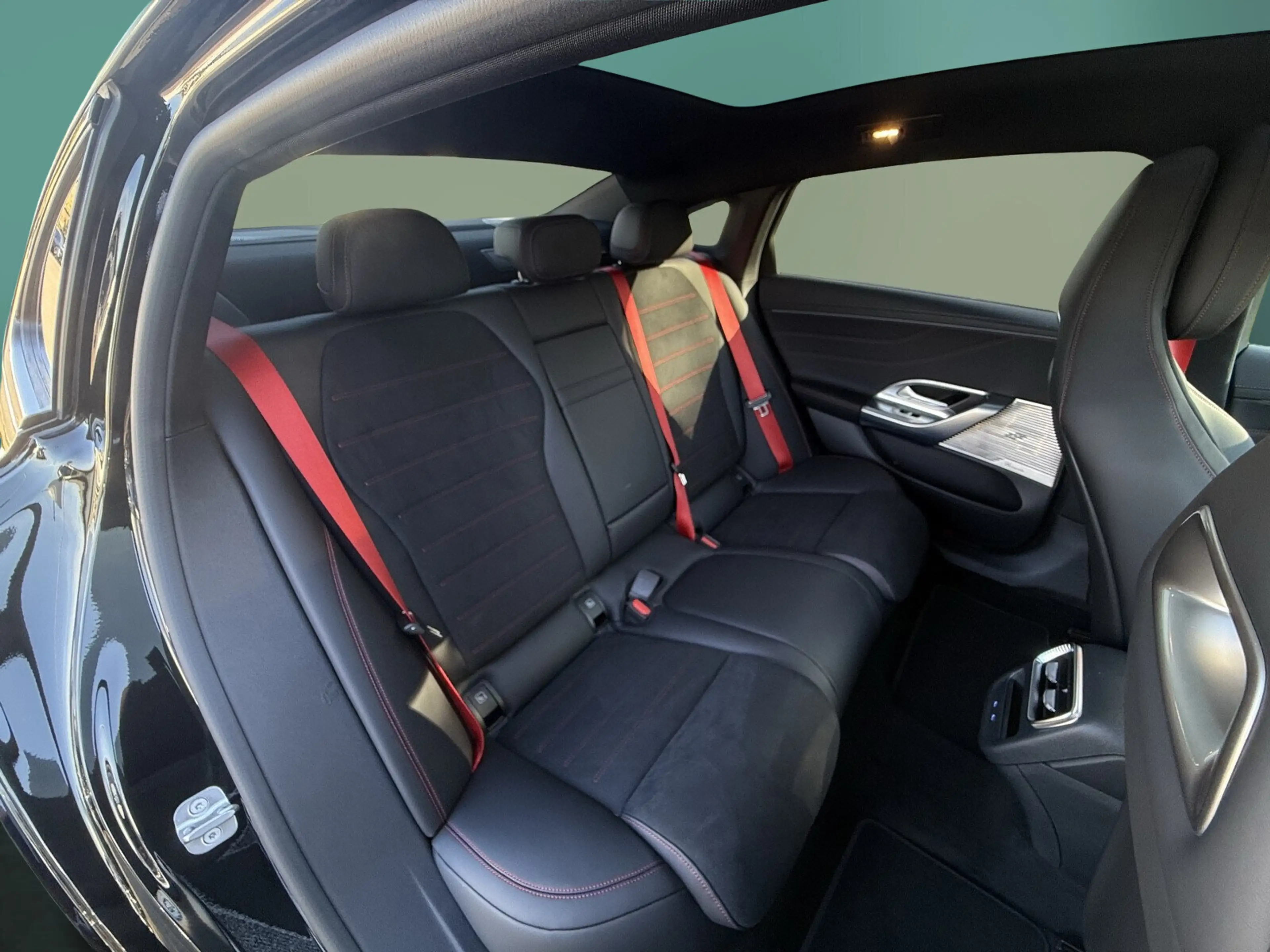 Mercedes-Benz C 400 C 400 4MATIC elektrisch AMG+NIGHT+AHK+MEMO+360° — photo 12