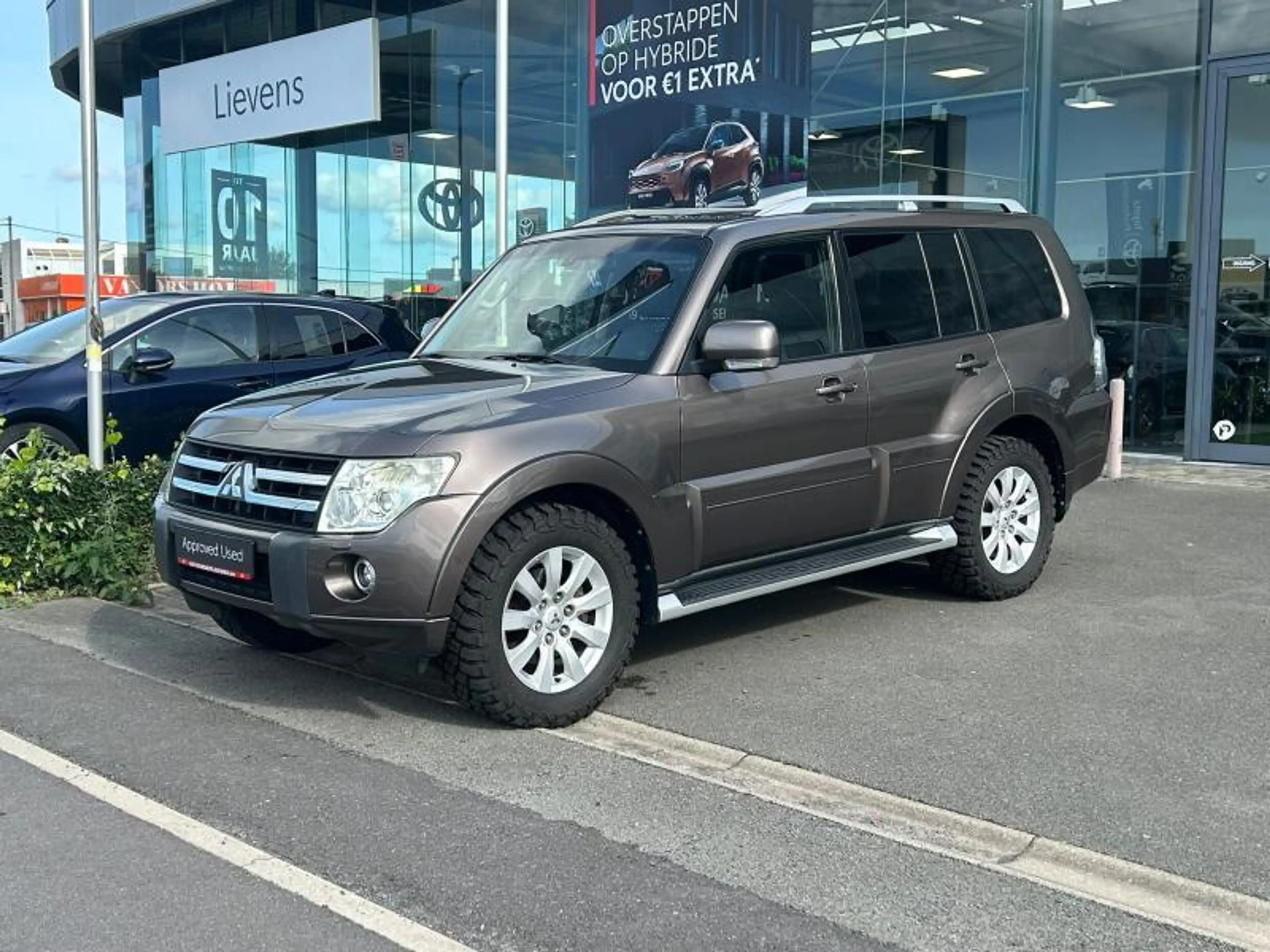 Mitsubishi Pajero 3.2D 5AT INSTYLE