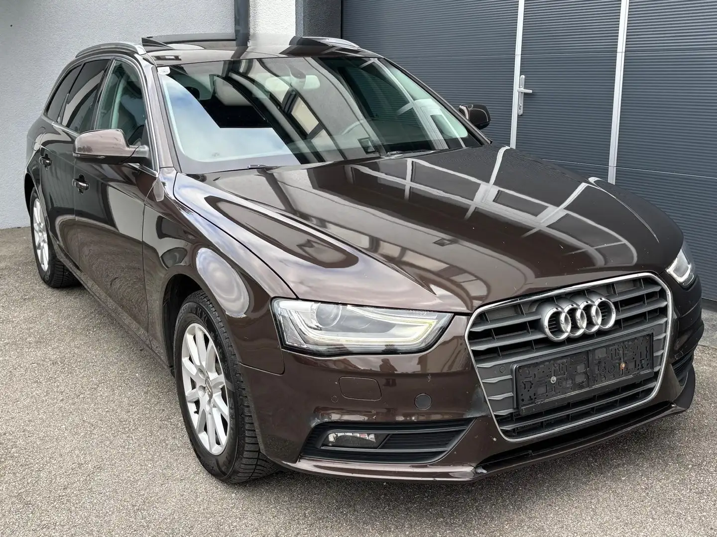Audi A4 Attraction *XENON*NAVI*LEDER*PANORAMA* Marrone - 1