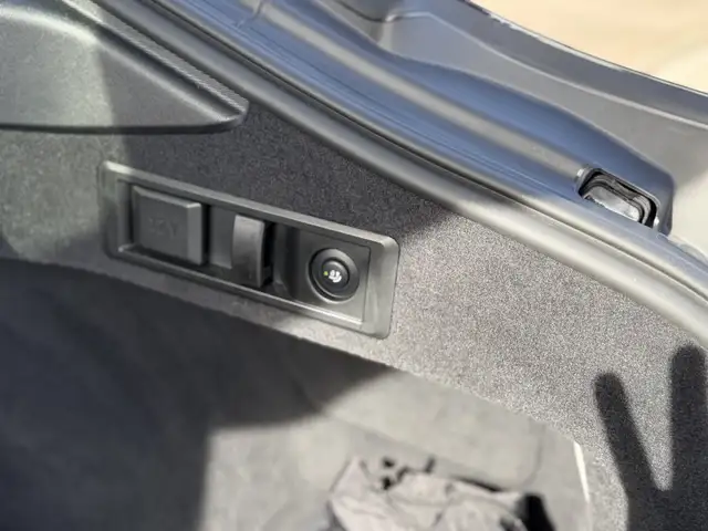 BMW 4 Series view 12