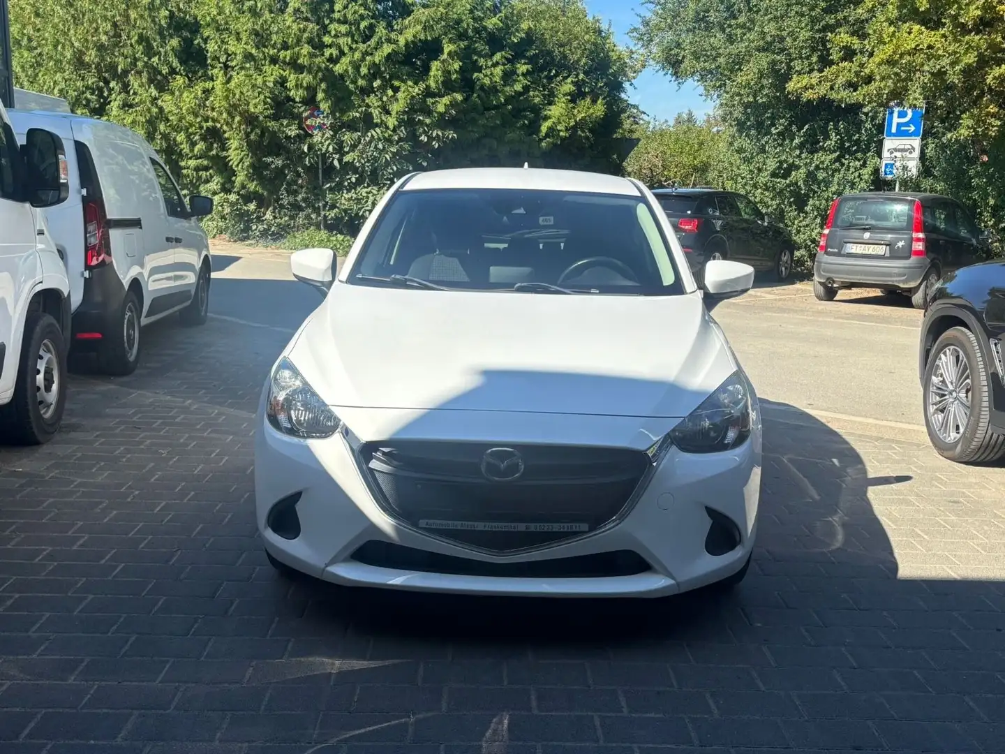 Mazda 2 Lim. Kizoku Weiß - 2