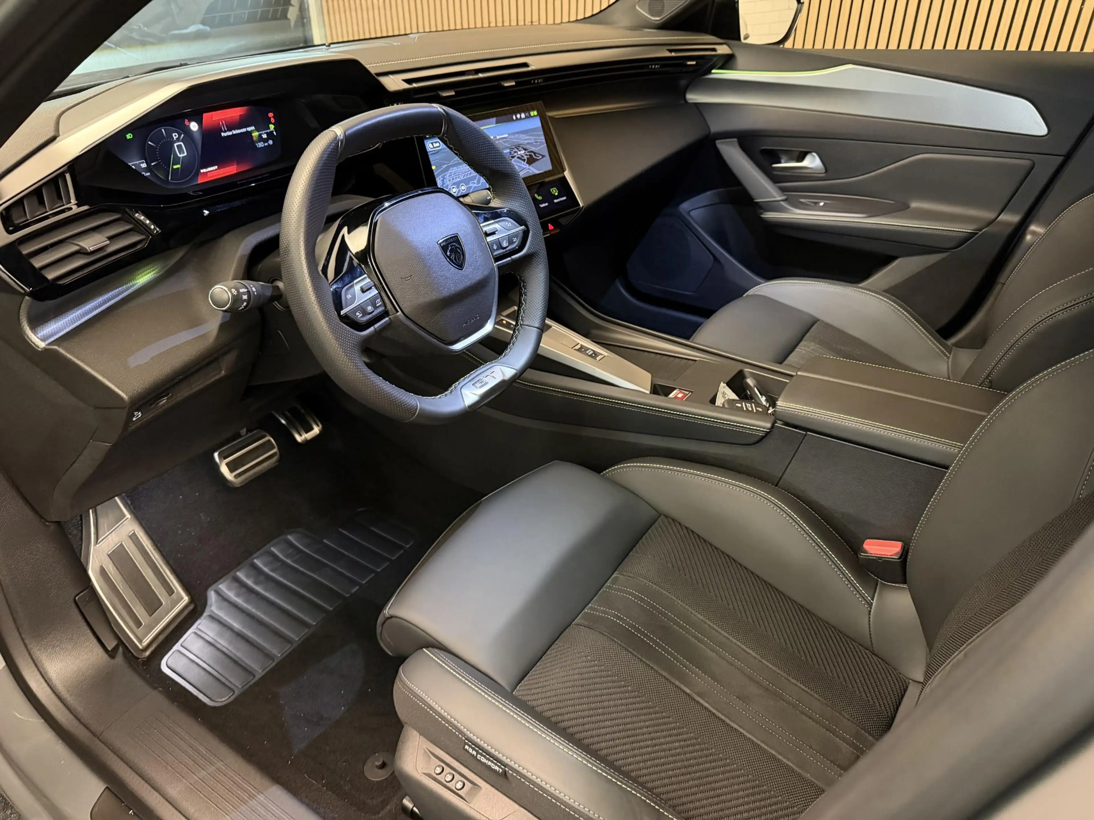 Peugeot 408 1.2 PureTech 130PK Aut. GT | LED | Alcantara | Nav — photo 15