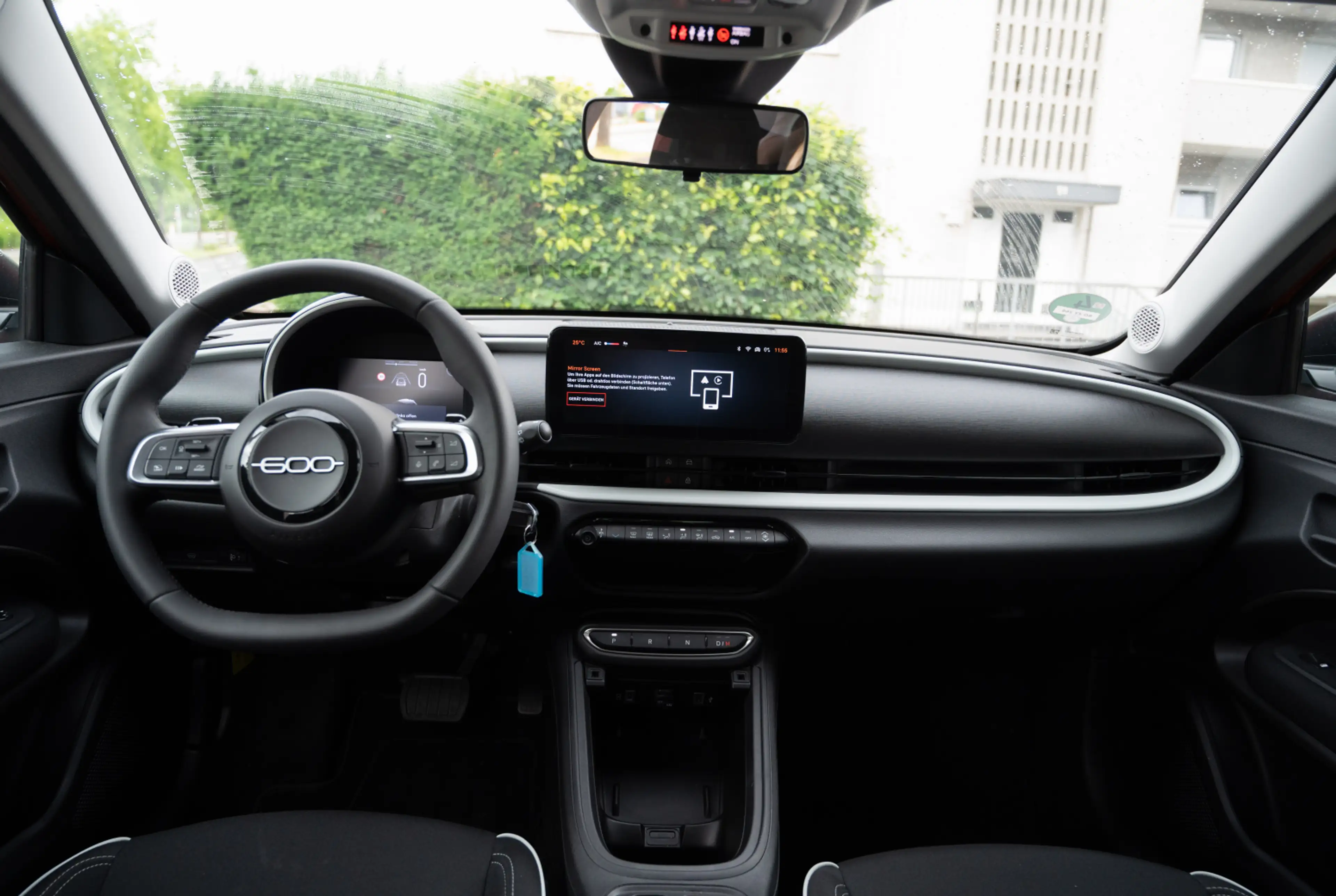Fiat 600 Hybrid 125-Jahre-Edition 1.2 100PS DCT *NAVI*SHZ* *INVENTUR-SALE* — photo 6