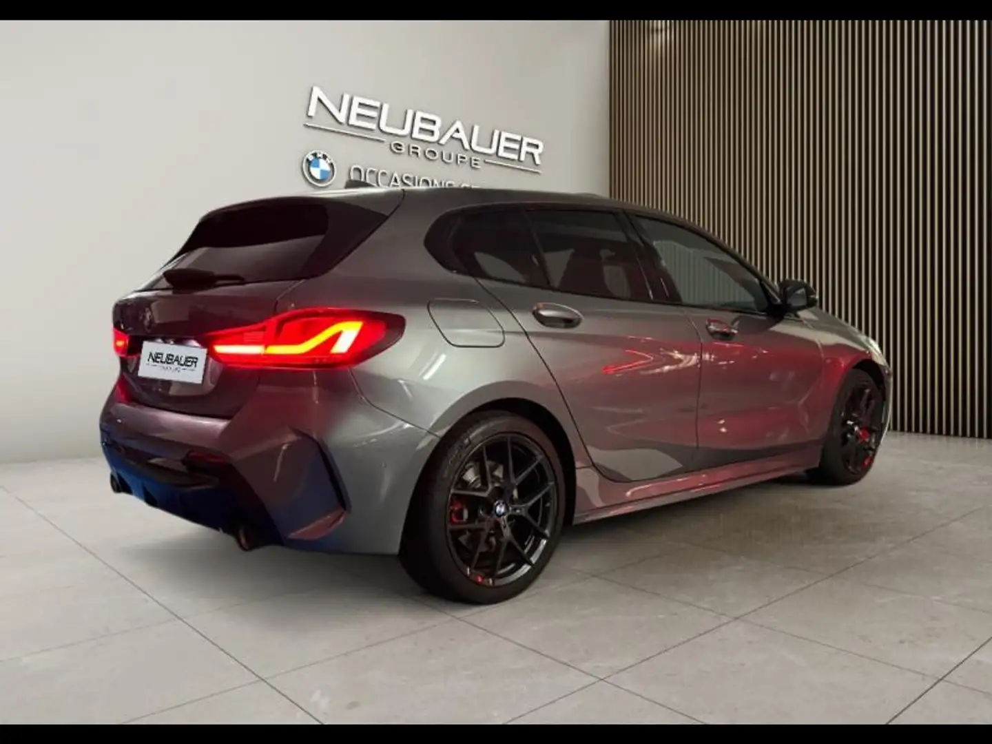 BMW 128 128tiA 265ch Gris - 2