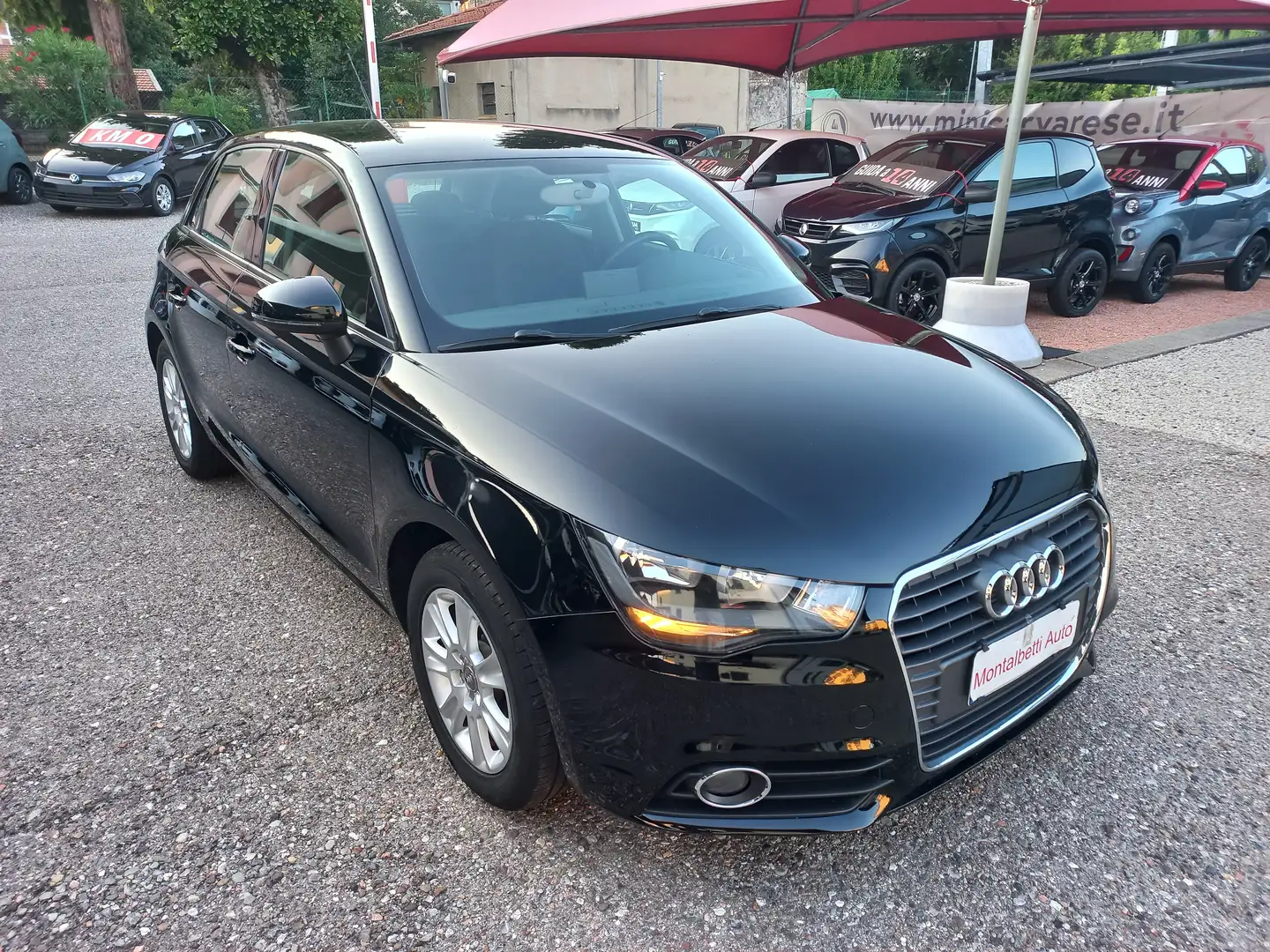 Audi A1 A1 Sportback 1.2 tfsi Attraction Noir - 1