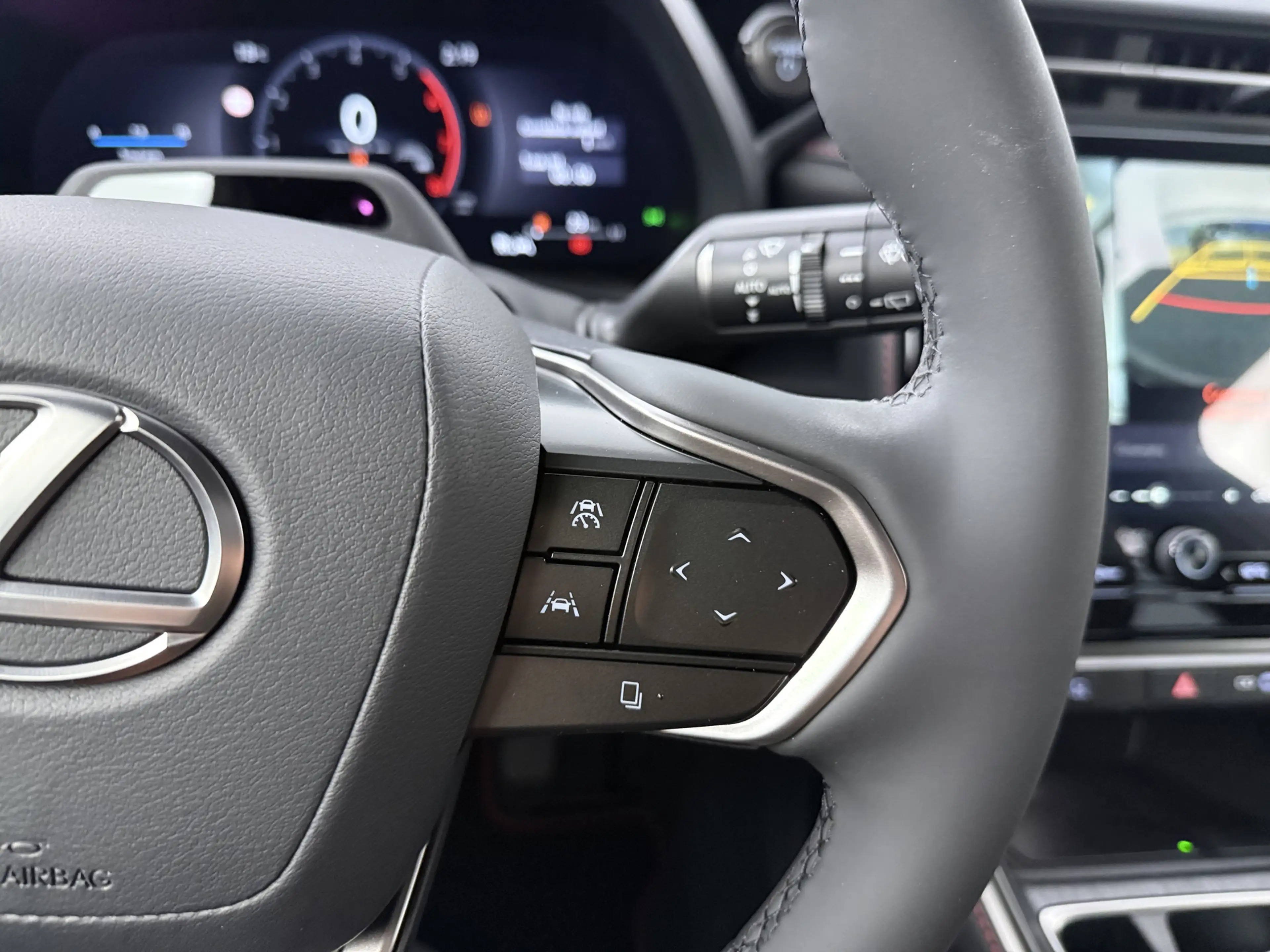 Lexus LBX Emotion 2WD | Advanced Pack | — photo 12