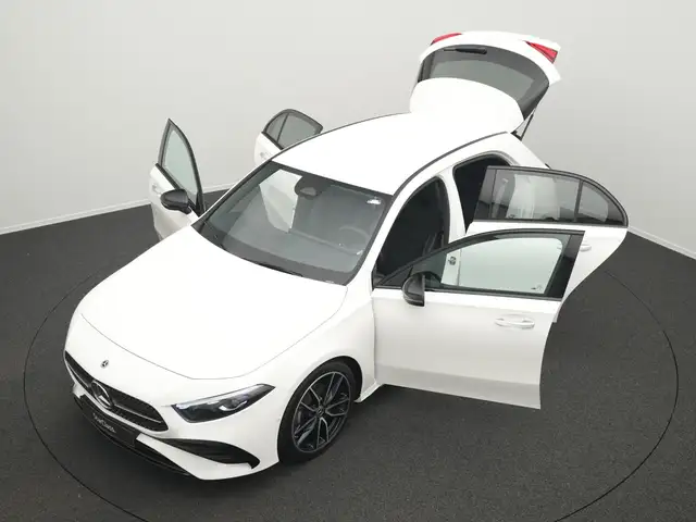 Mercedes-Benz A-Class view 14