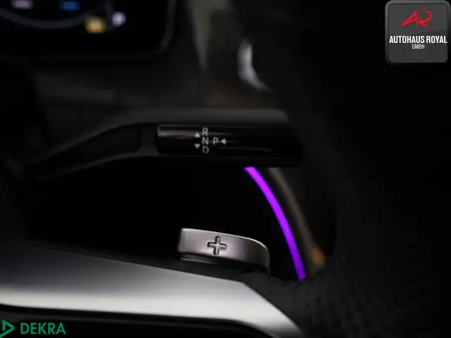 Mercedes-Benz GLC view 26