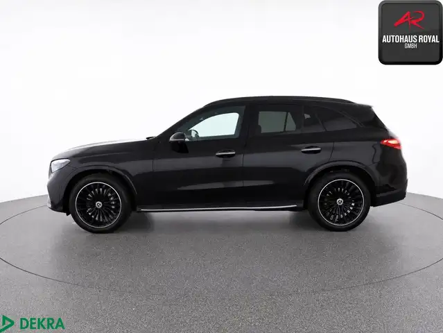 Mercedes-Benz GLC view 2