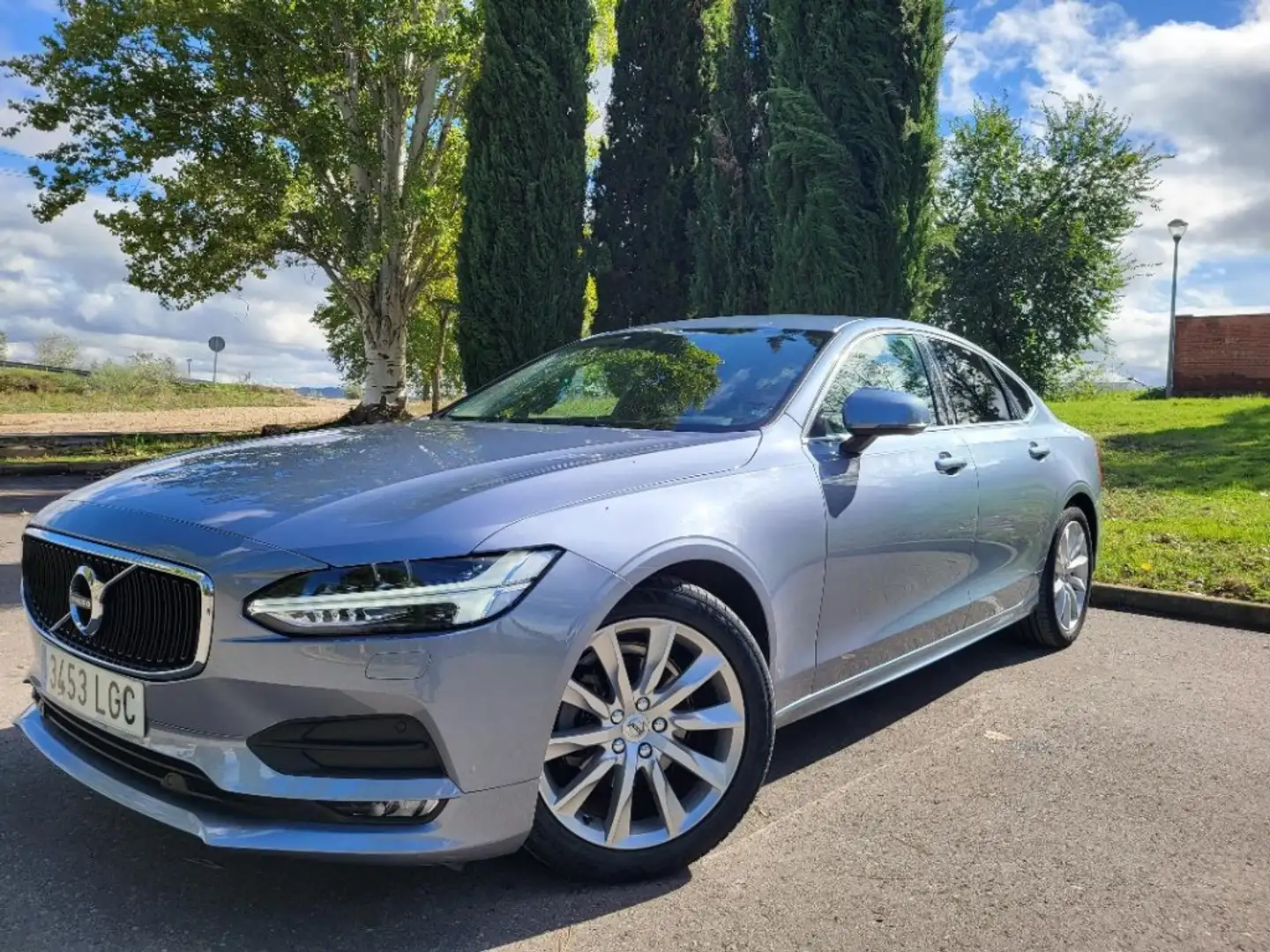 Volvo S90 D4 Business Plus Aut. 190 Grau - 1
