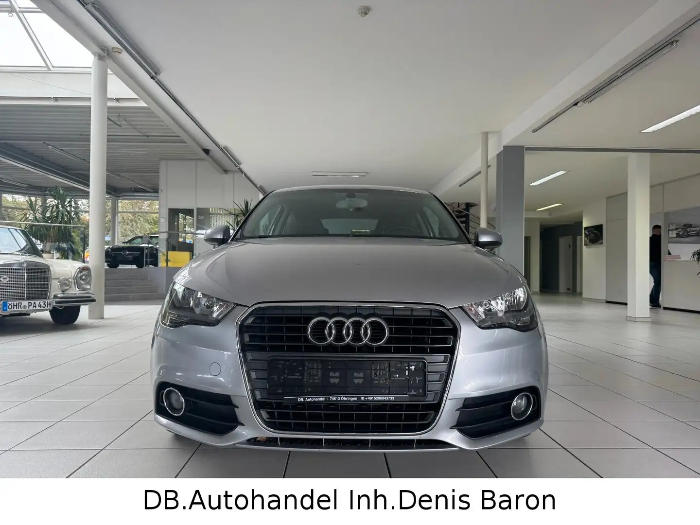 Audi A1 ambition Leder Navi Tempo PDC SHZ Silber - 2