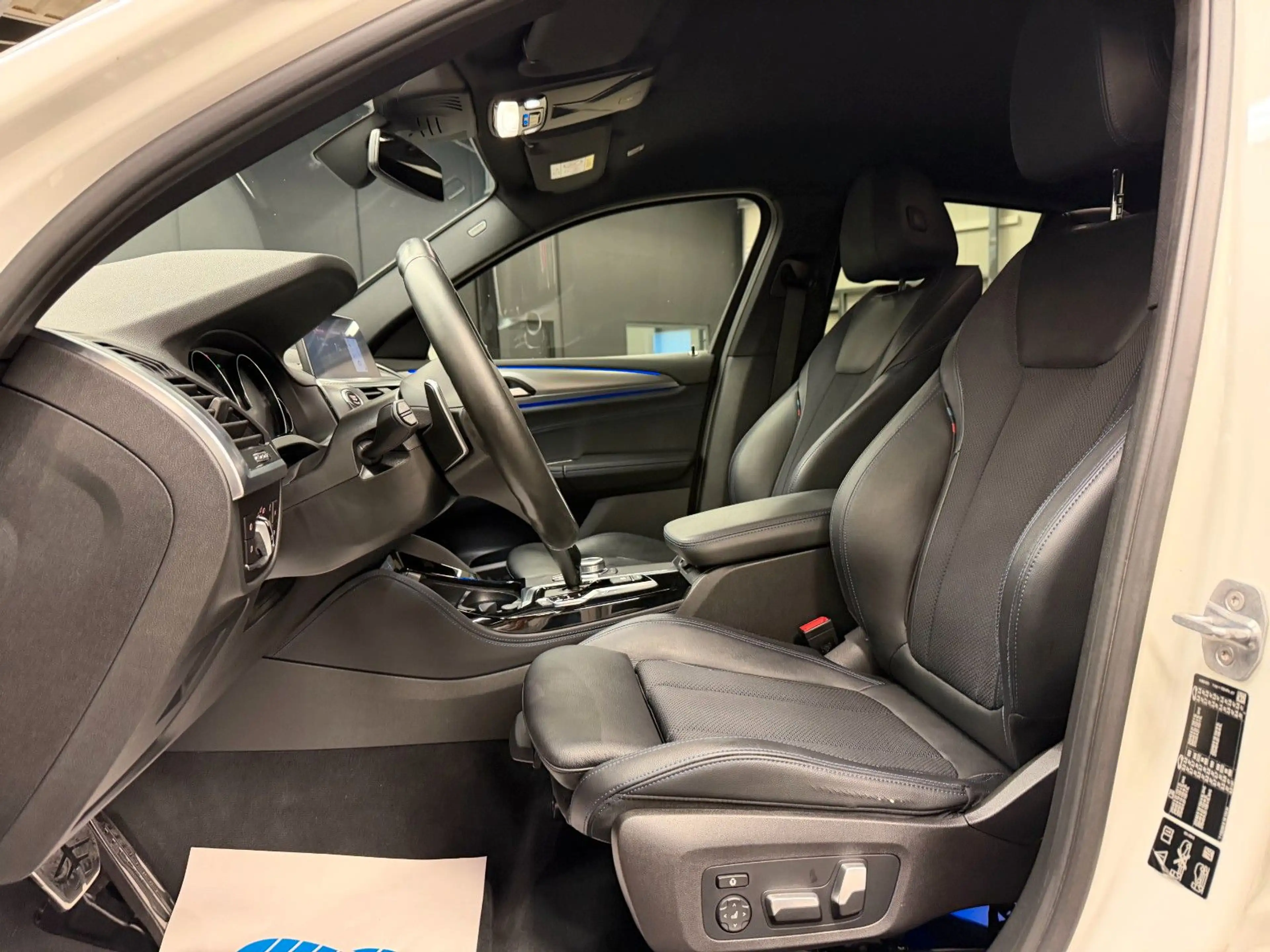 BMW X4 xDrive 20 d M Sport RFK Memory StandHZG 1.HAN — photo 11