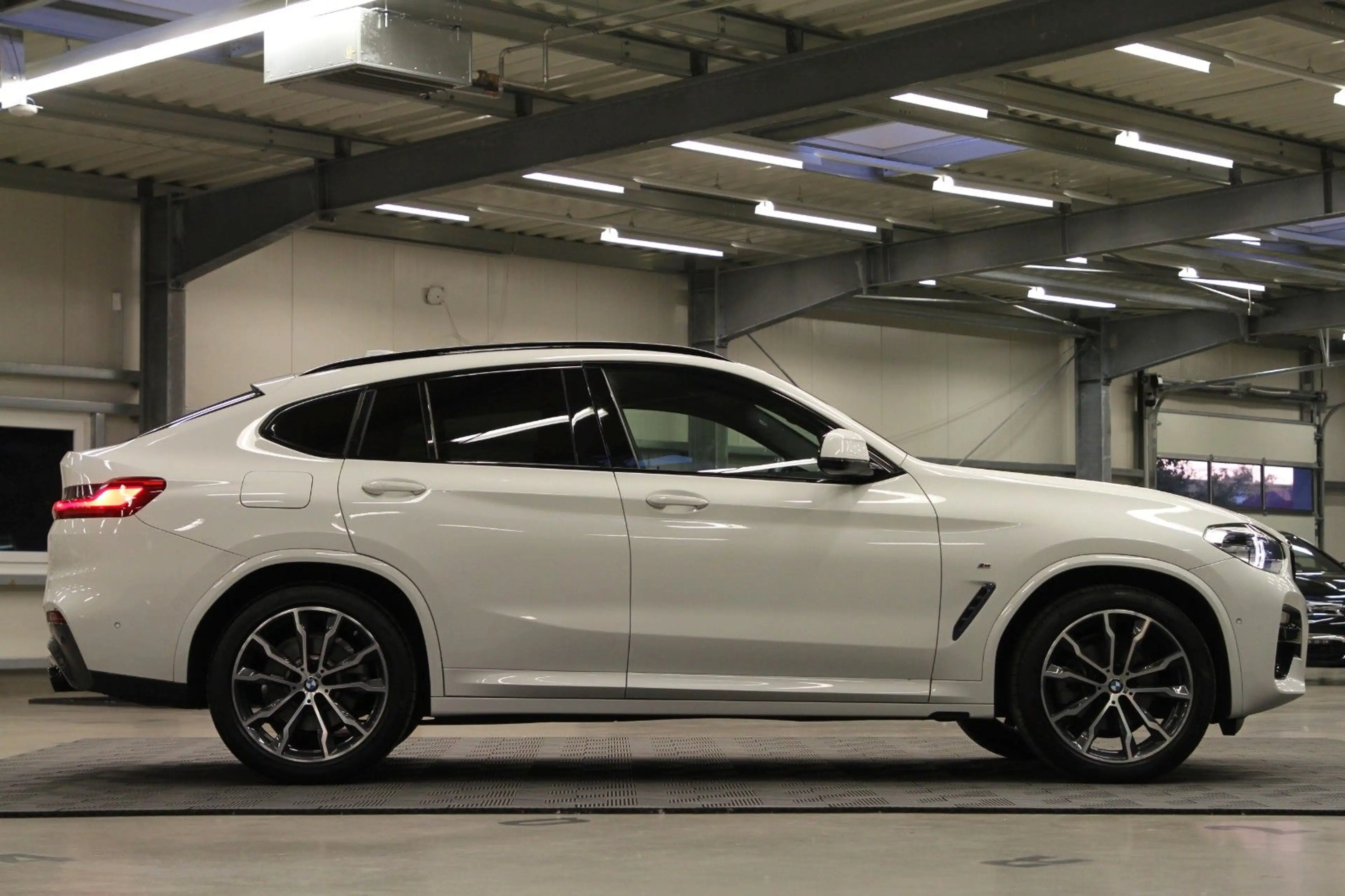 BMW X4 xDrive 20 d M Sport RFK Memory StandHZG 1.HAN — photo 8
