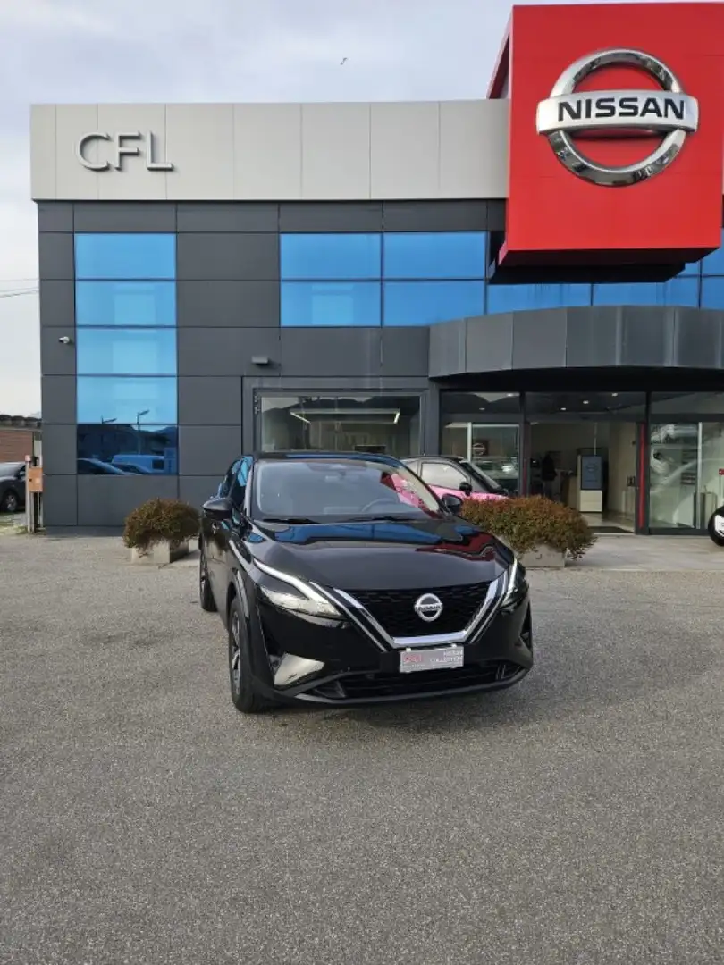 Nissan Qashqai MHEV 140 CV N-Connecta Schwarz - 1