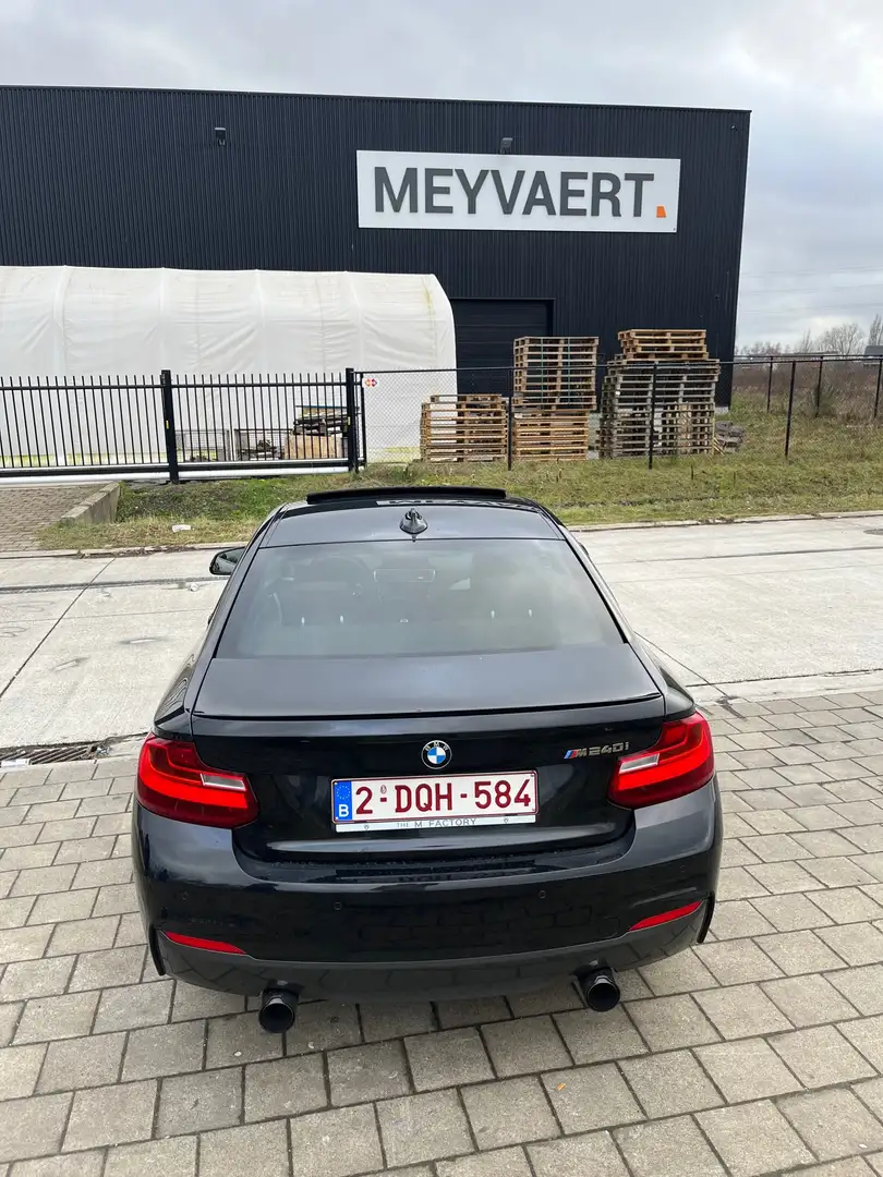 BMW 240 M240i Coupe Sport-Aut. Zwart - 2