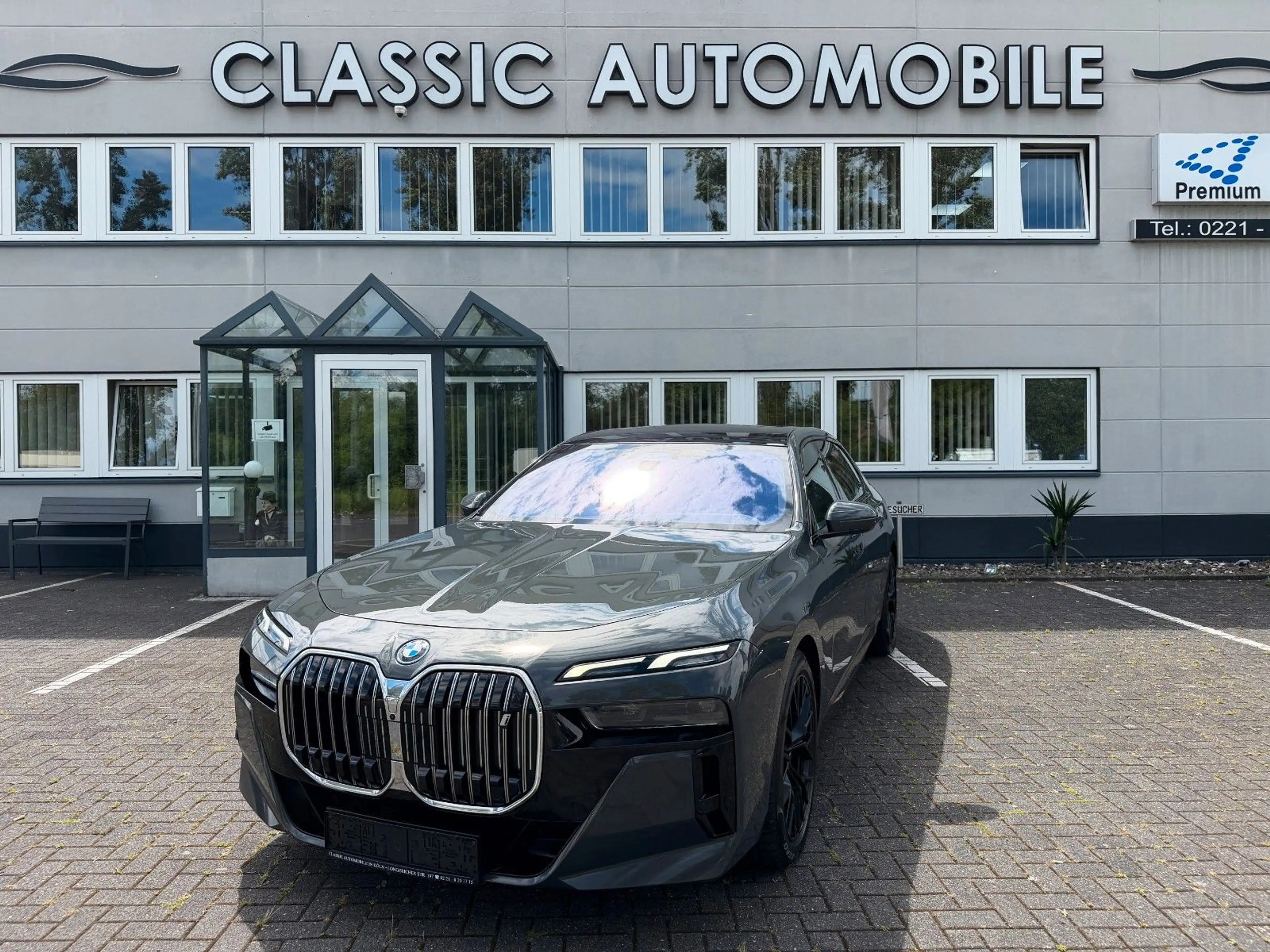BMW i7 xDrive 60 M Sportpaket Elk.Tür/Fond Entertain — photo 2