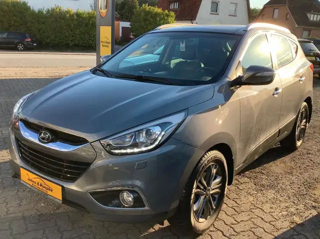 Hyundai iX35 1.6 GDI / NAVI / PANO/SCHIEBEDACH