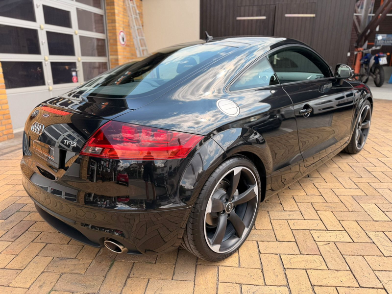 Audi TT Coupe/Roadster 2.0 TFSI S-line BOSE SHZ PDC — photo 4
