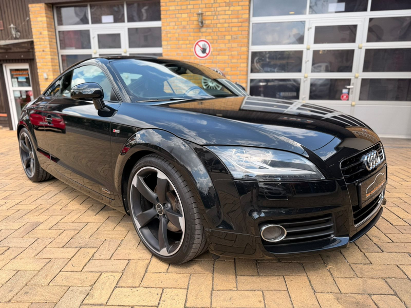 Audi TT Coupe/Roadster 2.0 TFSI S-line BOSE SHZ PDC