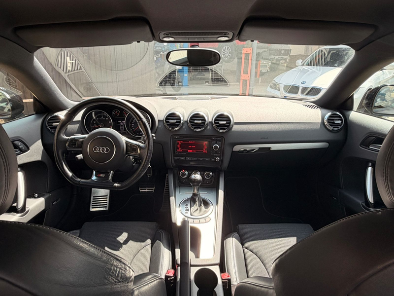 Audi TT Coupe/Roadster 2.0 TFSI S-line BOSE SHZ PDC — photo 10