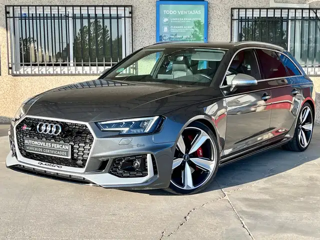 Audi RS4 Avant 2.9 TFSI quattro tiptronic