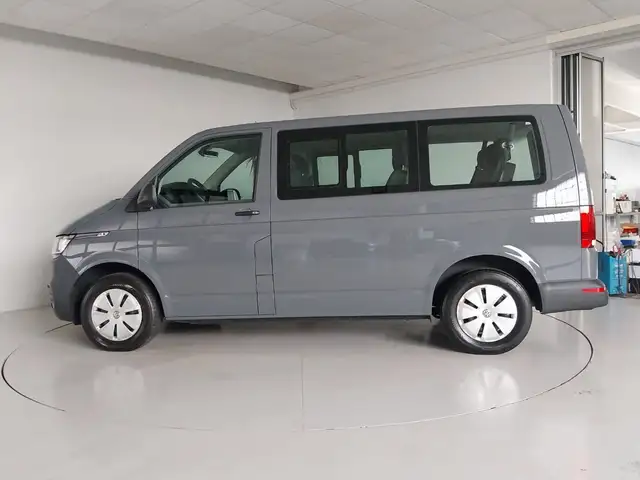 Volkswagen T6.1 Caravelle 2.0 TDI 150CV DSG PC Trendline 9 POSTI