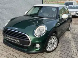 Mini Cooper D 5 trg. SPORT Aut.Leder LED PDC
