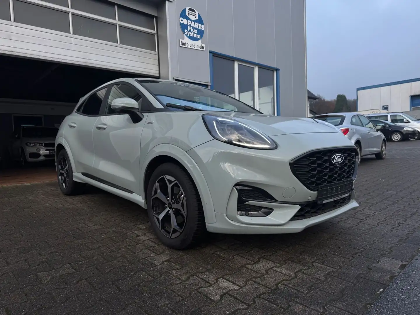 Ford Puma 1,0 EcoBoost Hybrid* ST-Line X*FACE LIFT* Grau - 2