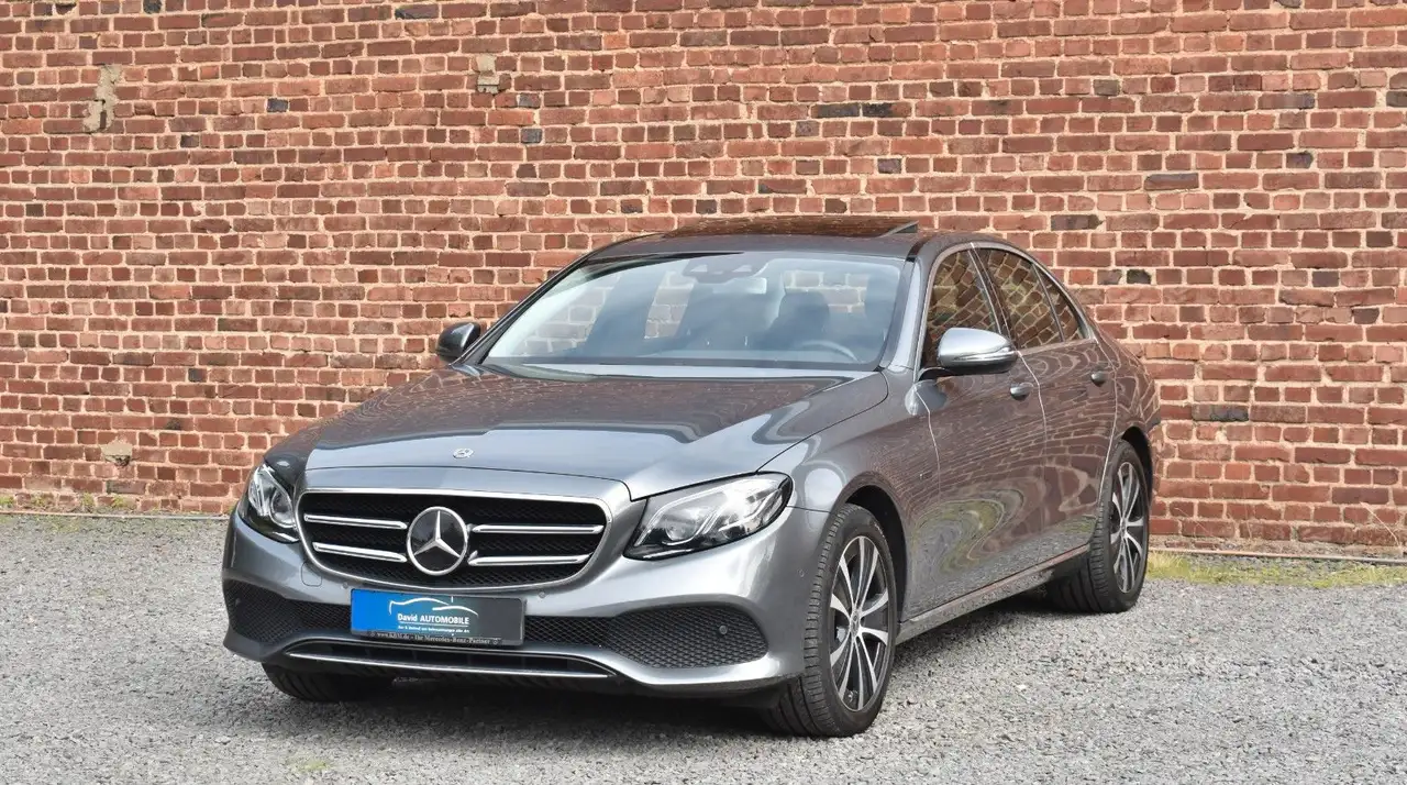 Mercedes-Benz E 300