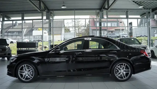 Mercedes-Benz S-Class view 10
